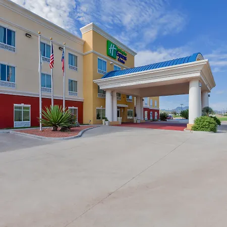 Holiday Inn Express And Suites Alpine By Ihg